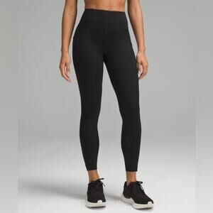 CLOSING SALE - NWT Lululemon Fast and Free HR Tight 25" 3 Pockets *Glow Edition
